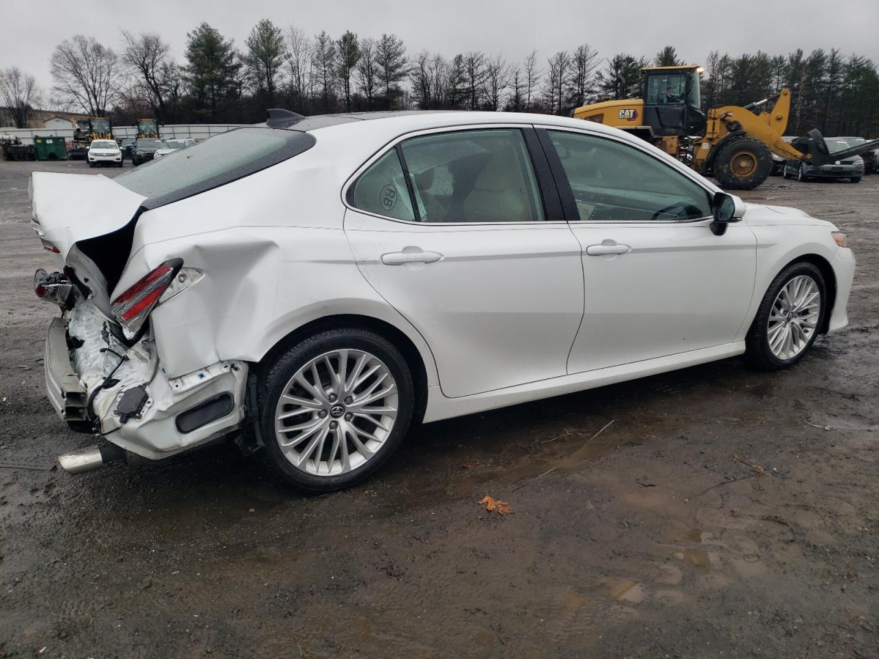 2019 TOYOTA CAMRY