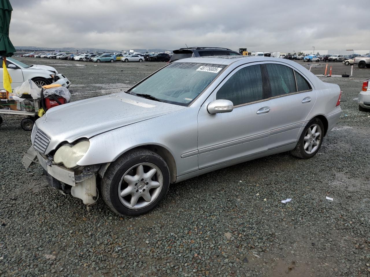 2002 MERCEDES-BENZ C-CLASS