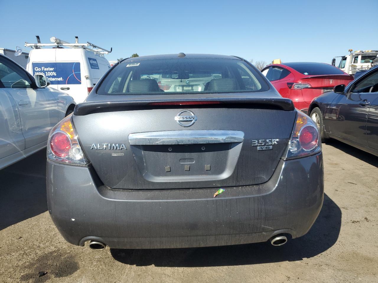 2012 NISSAN ALTIMA
