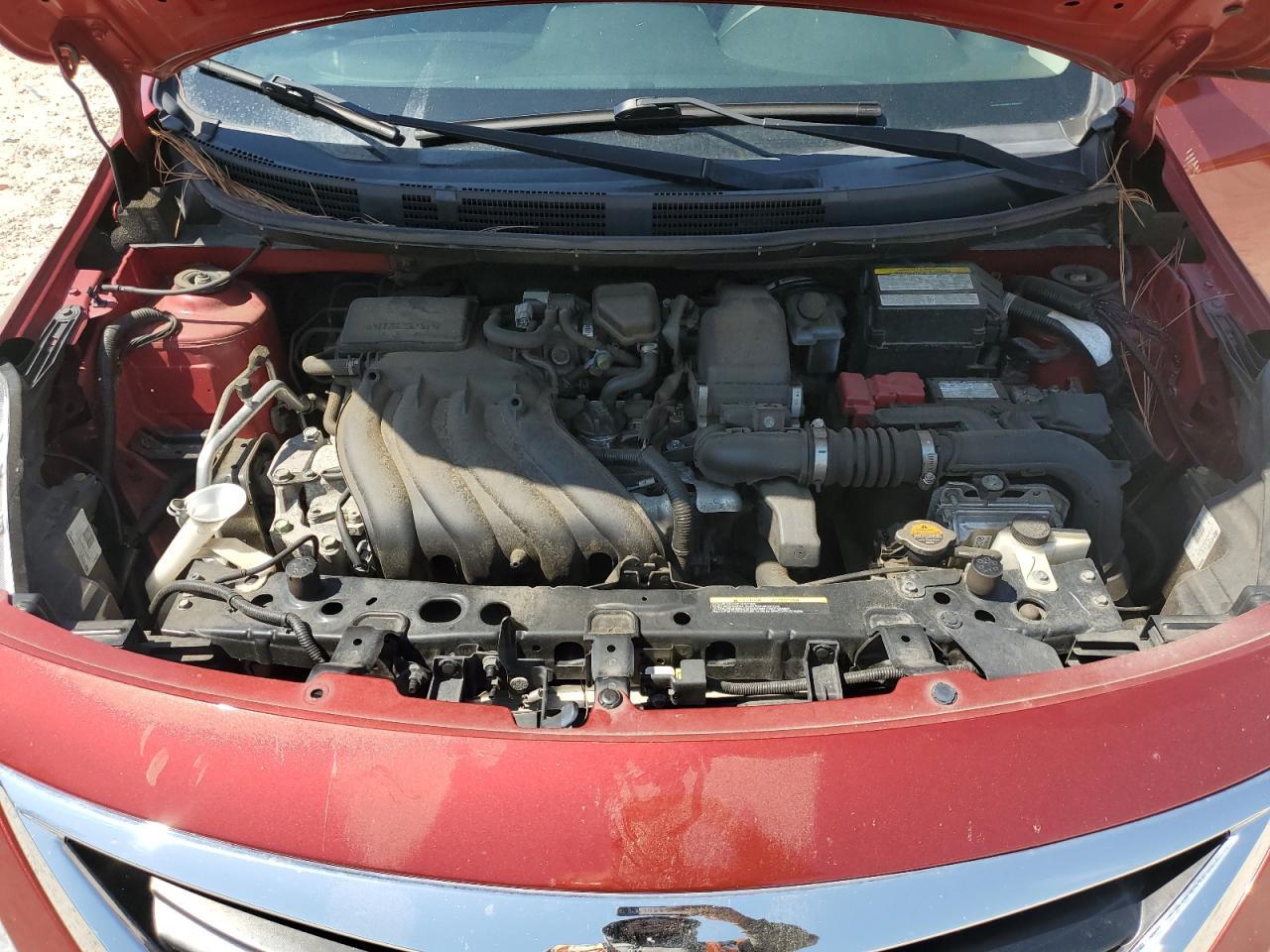 2017 NISSAN VERSA