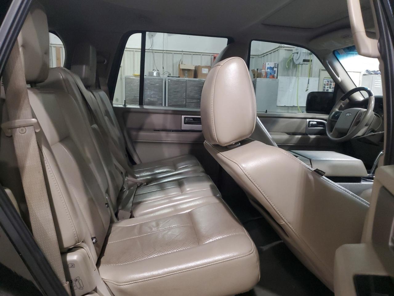 2013 FORD Expedition
