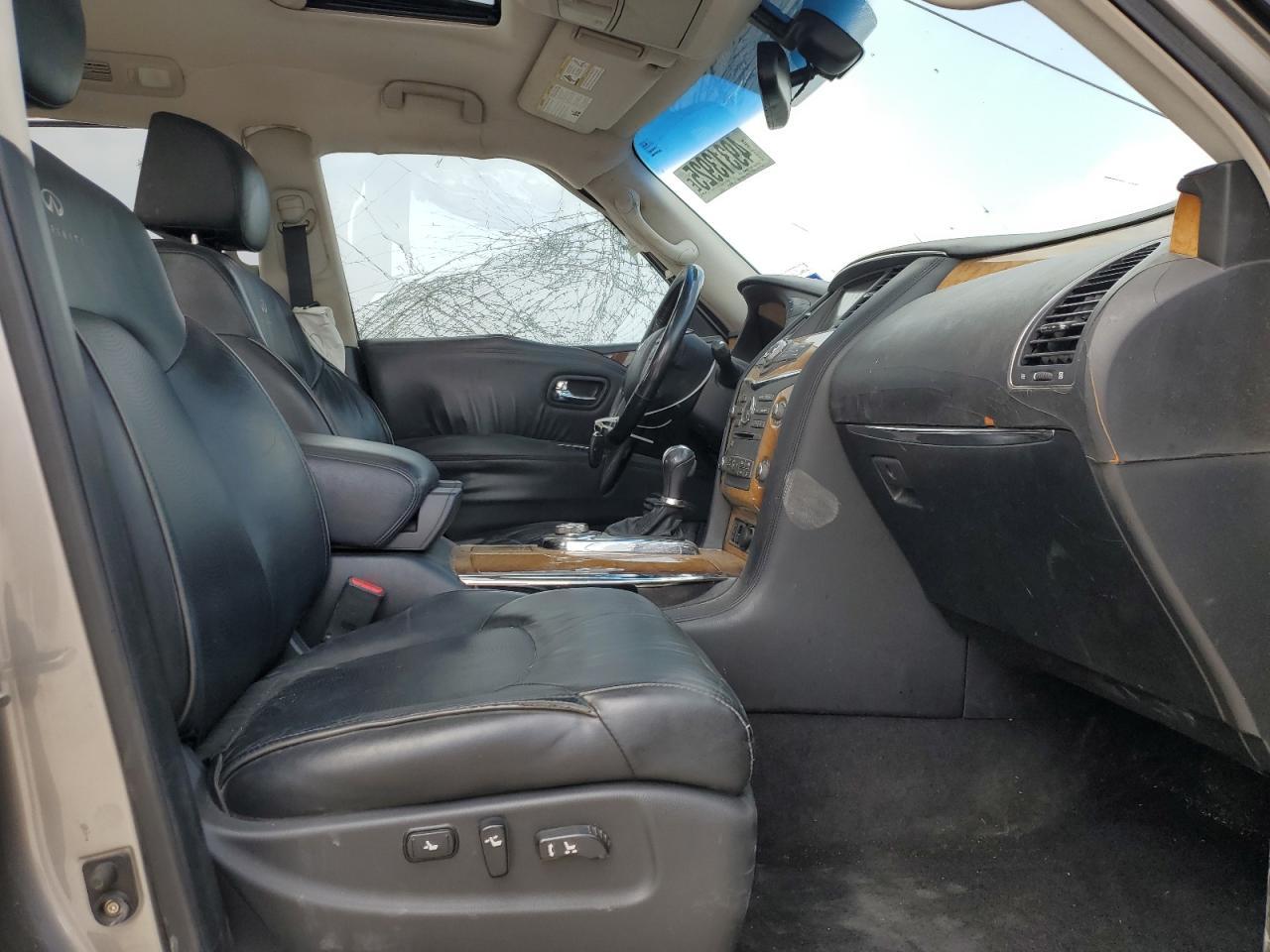 2012 INFINITI QX56