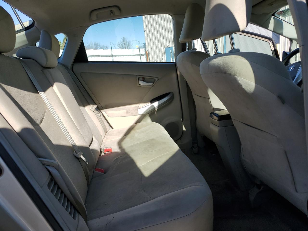 2011 TOYOTA PRIUS