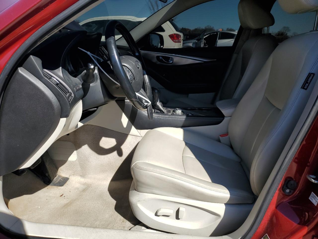 2015 INFINITI Q50