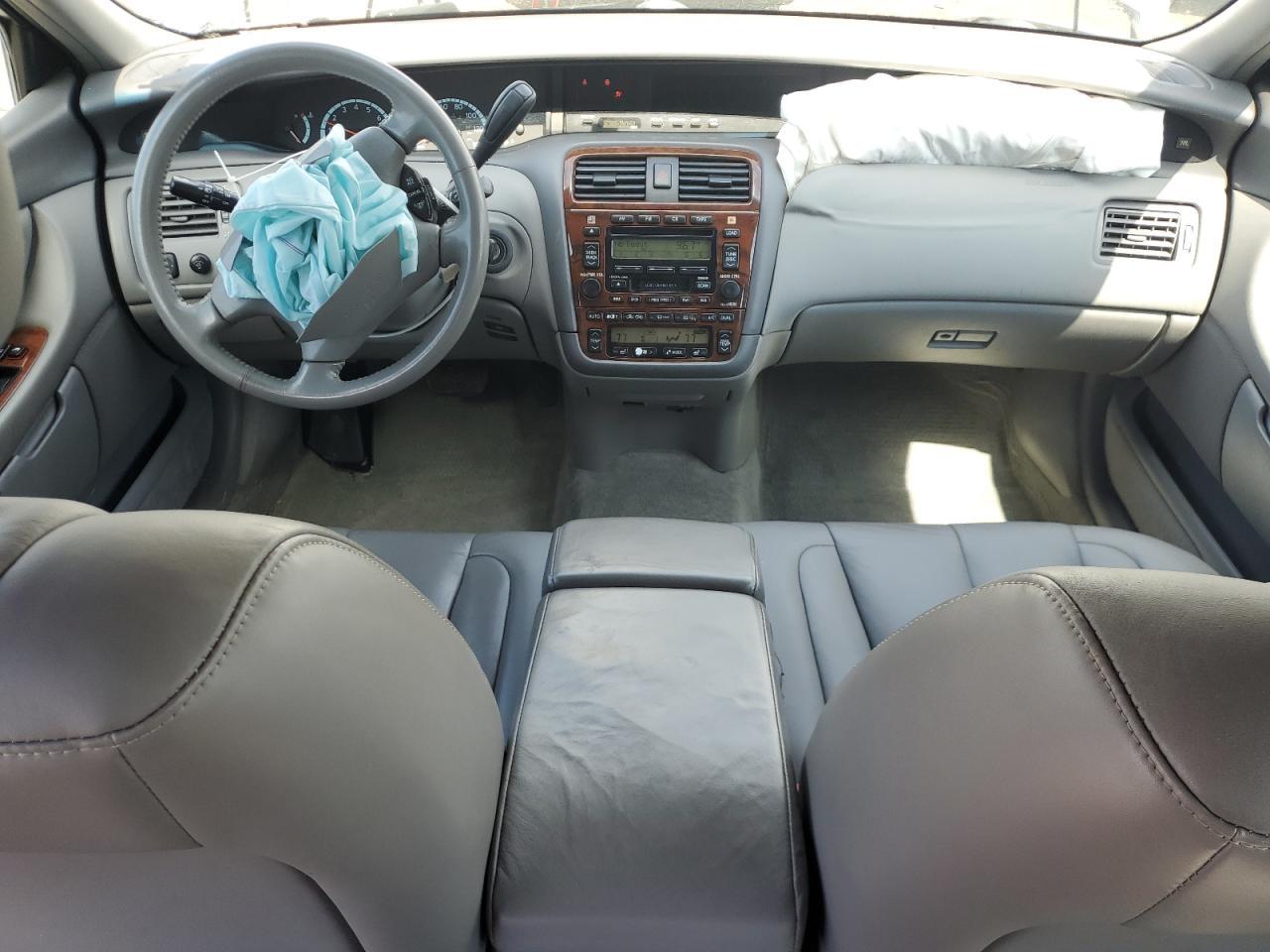 2001 TOYOTA Avalon