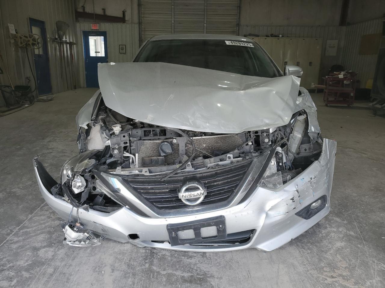 2017 NISSAN ALTIMA