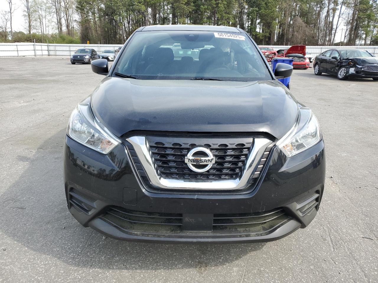 2020 NISSAN KICKS