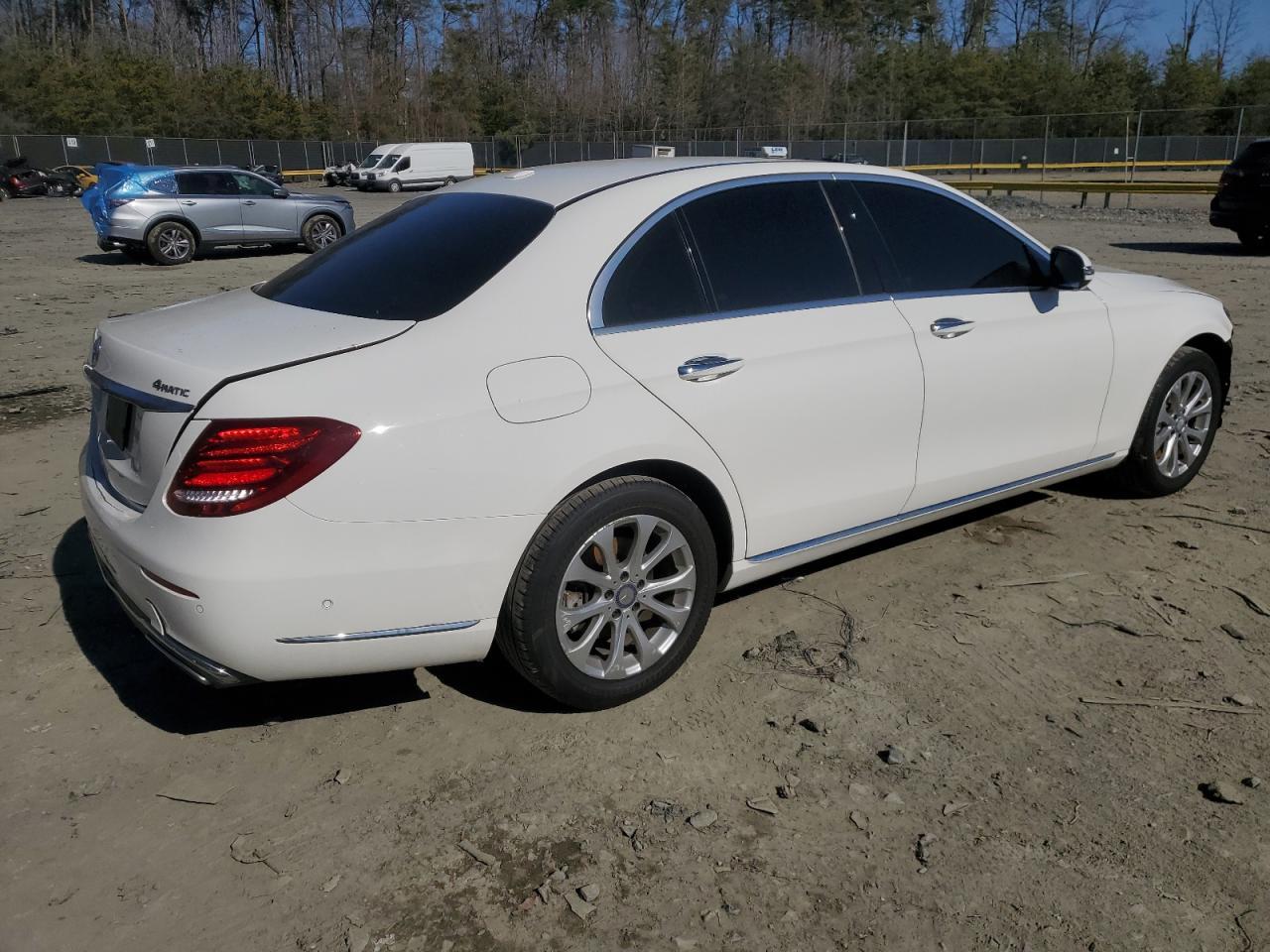 2017 MERCEDES-BENZ E-Class