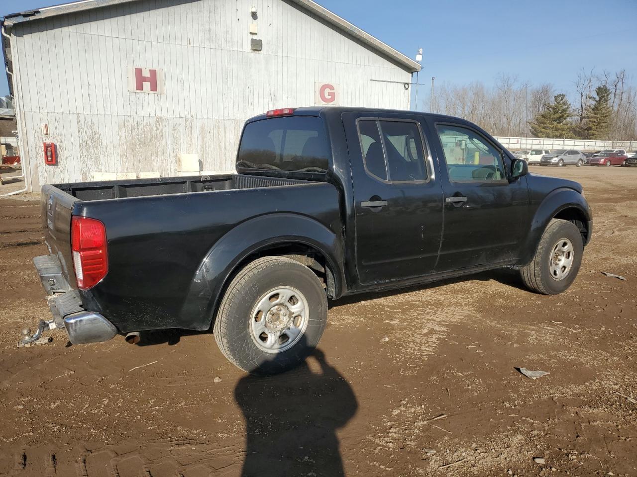 2011 NISSAN Frontier