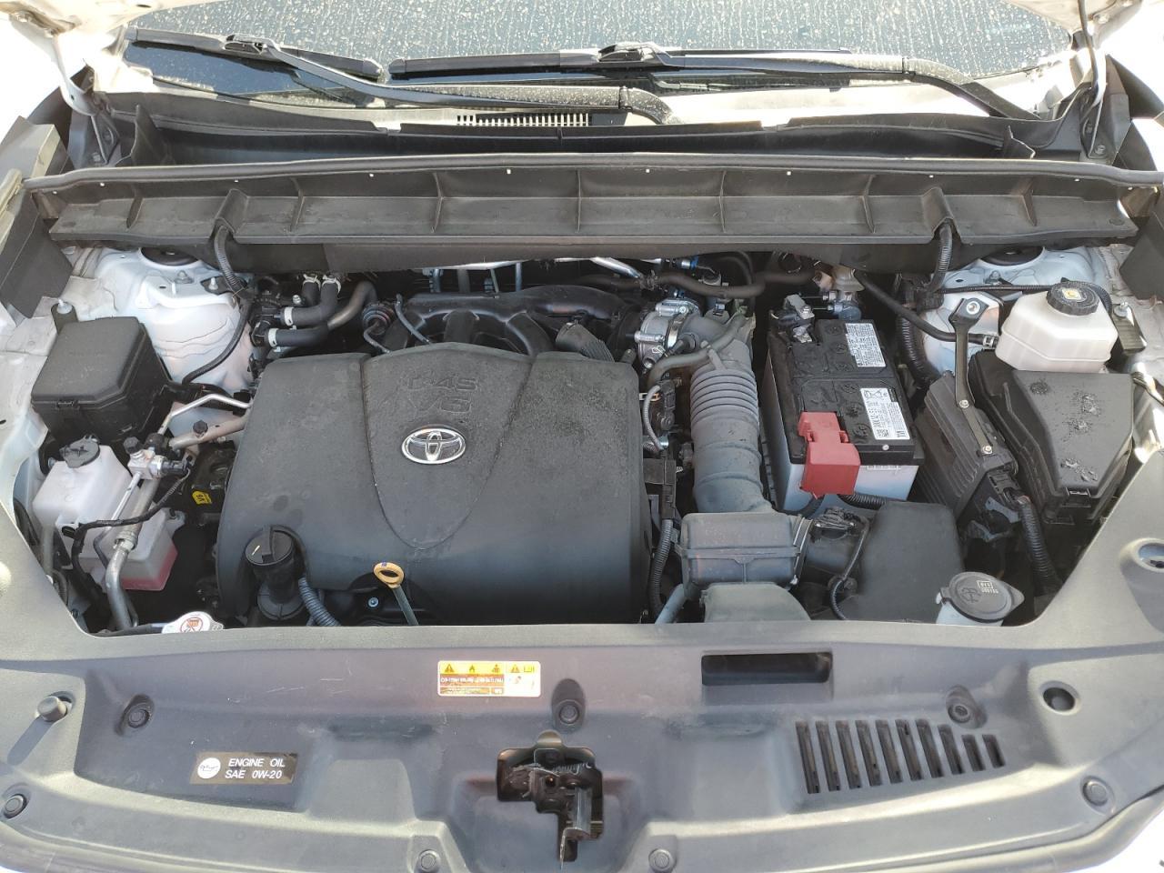 2022 TOYOTA HIGHLANDER
