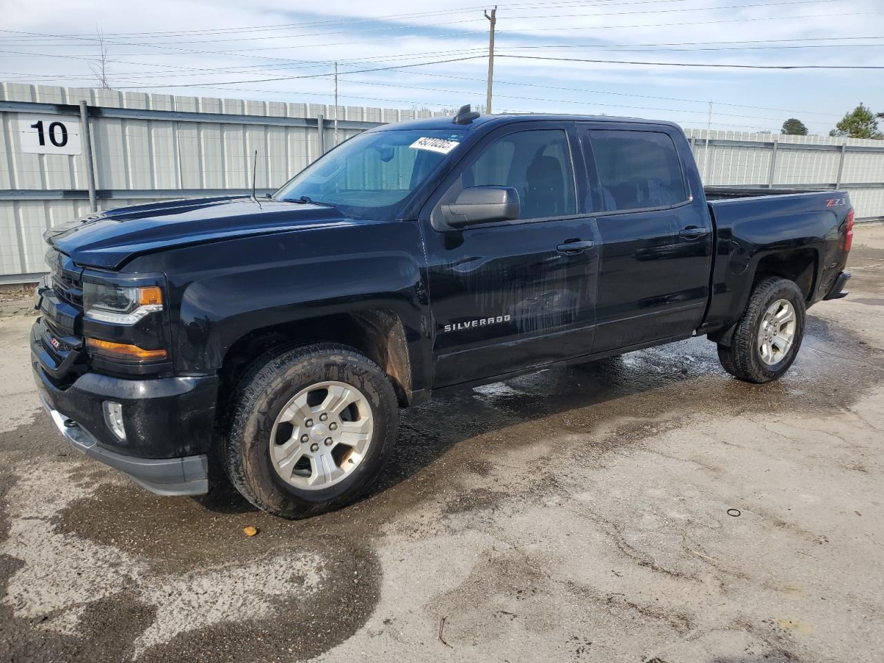 2018 CHEVROLET Silverado