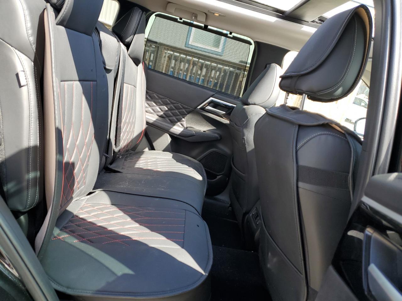 2023 MITSUBISHI outlander