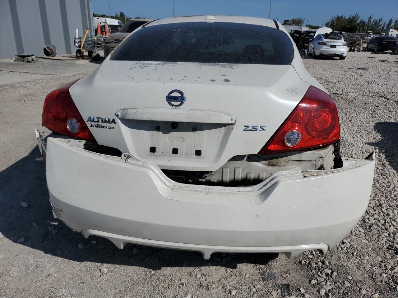 2010 NISSAN ALTIMA