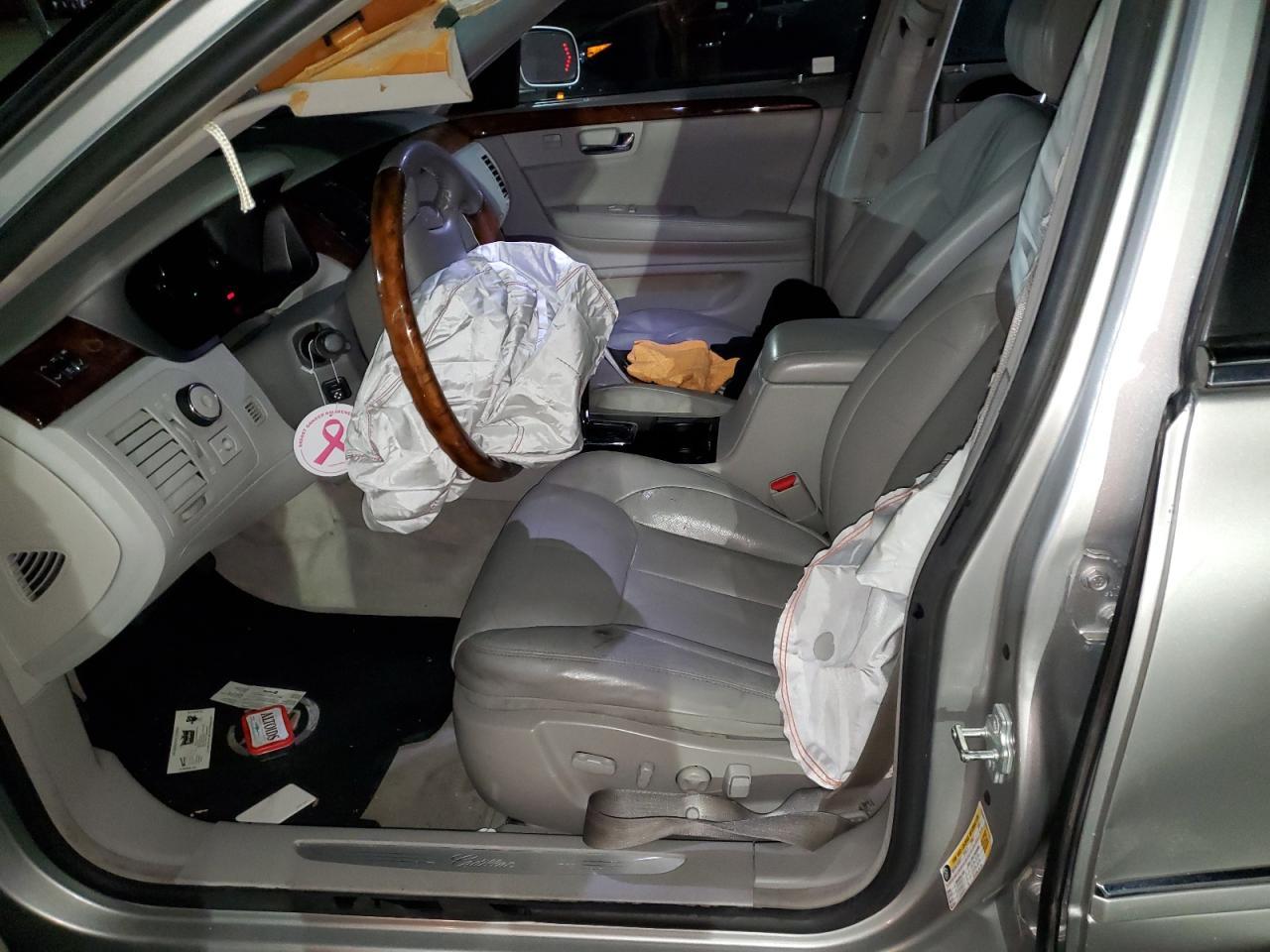 2006 CADILLAC DTS