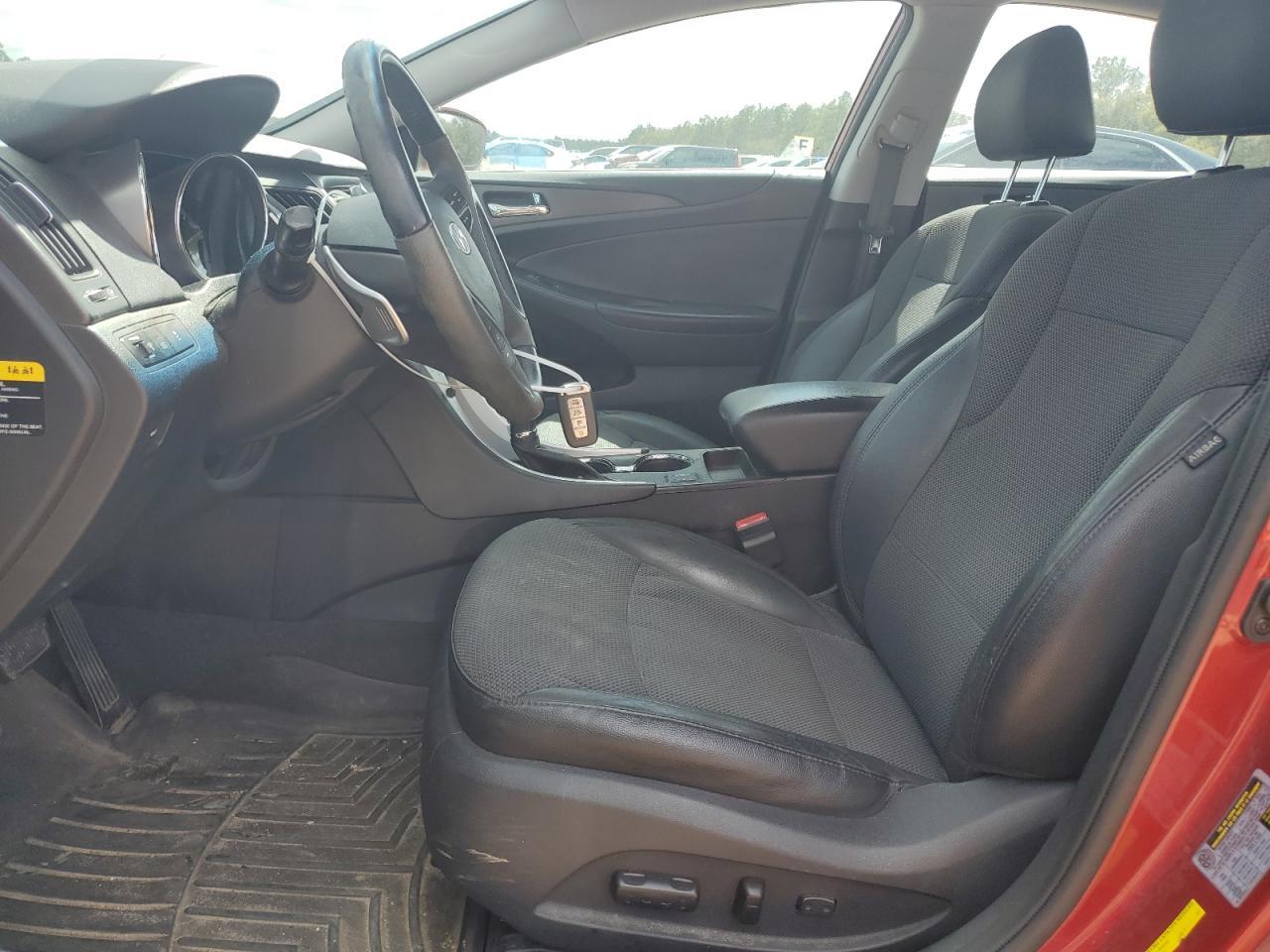 2013 HYUNDAI SONATA