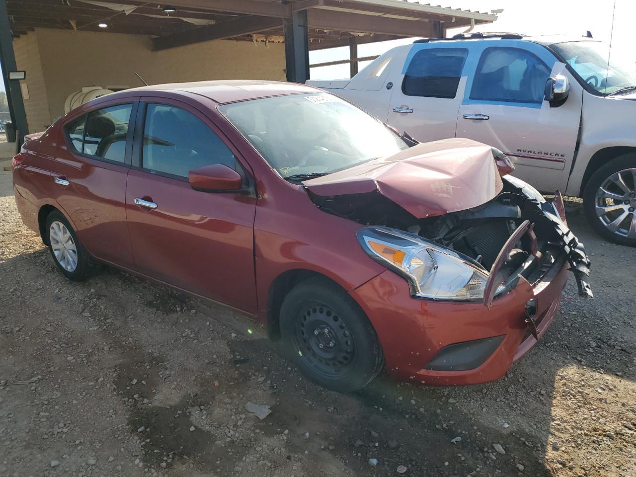 2019 NISSAN VERSA