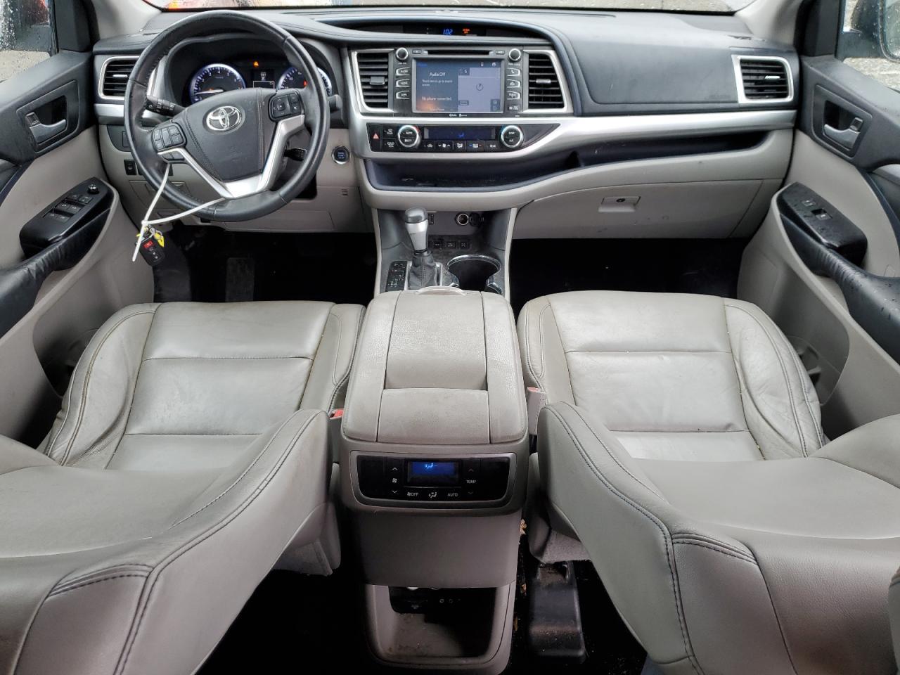 2014 TOYOTA HIGHLANDER