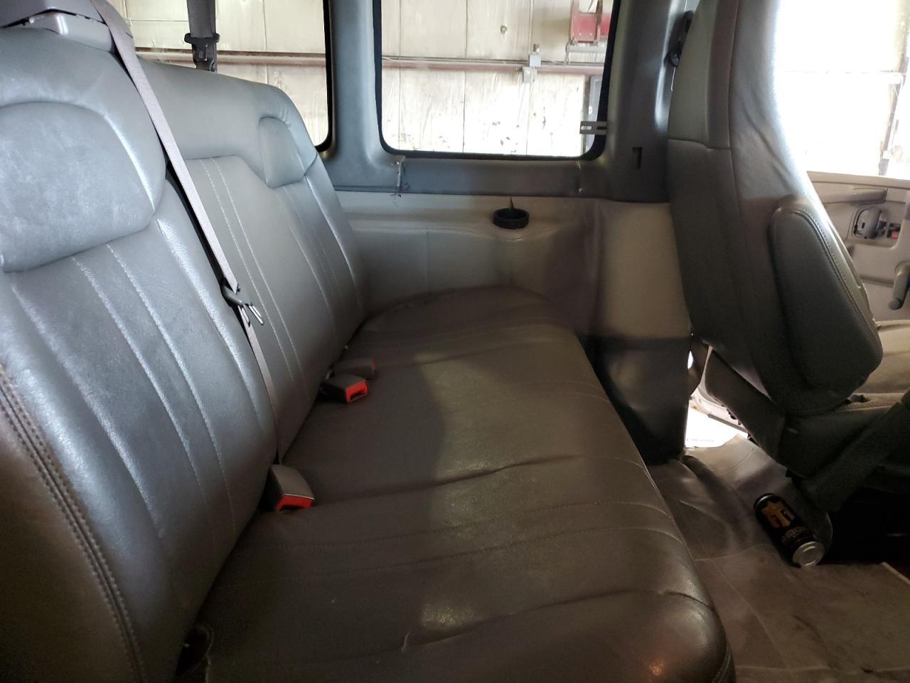 2012 CHEVROLET Express 3500