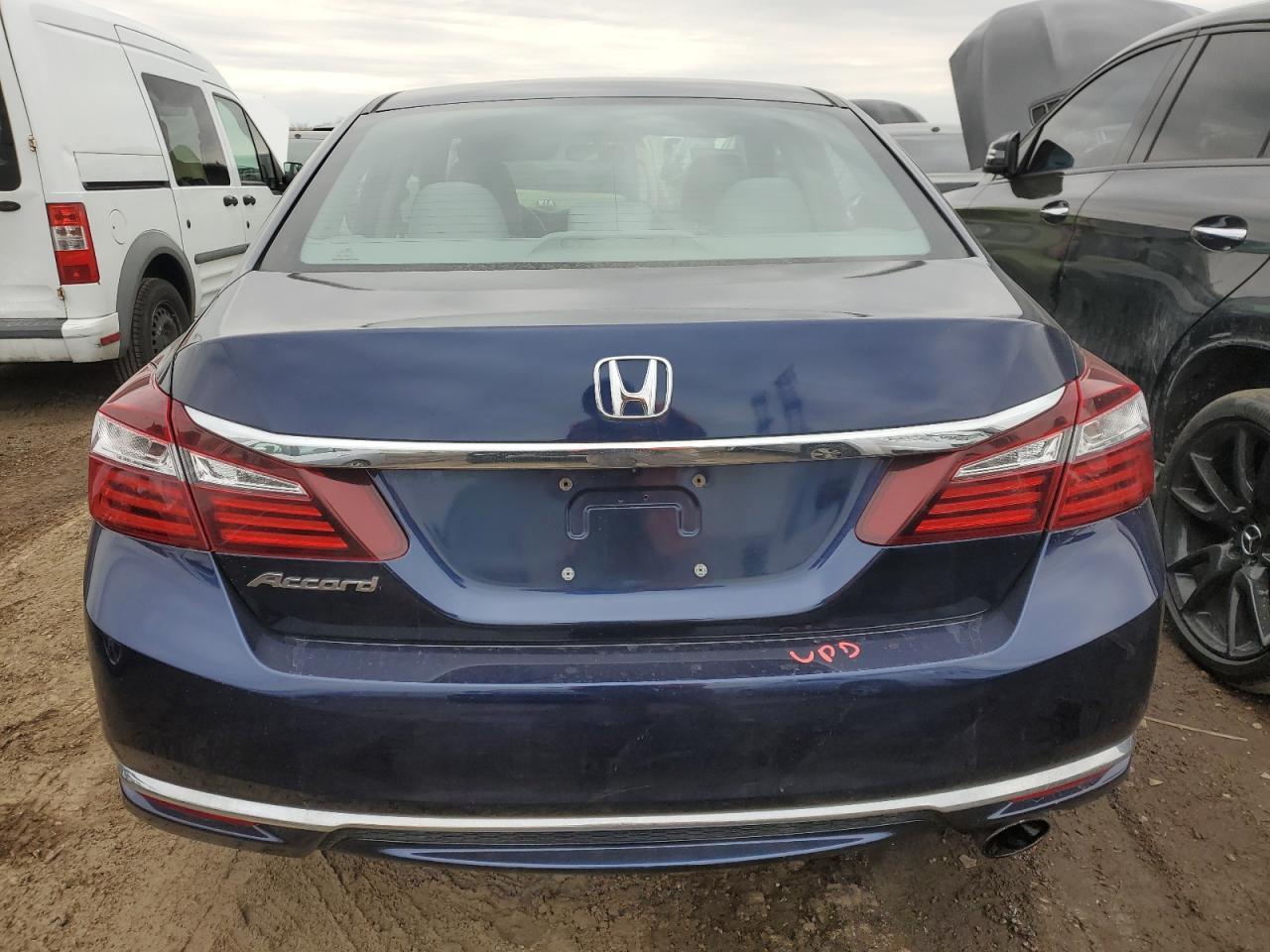 2017 HONDA ACCORD