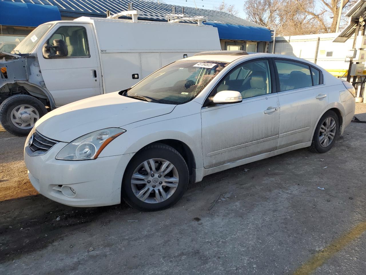 2010 NISSAN ALTIMA