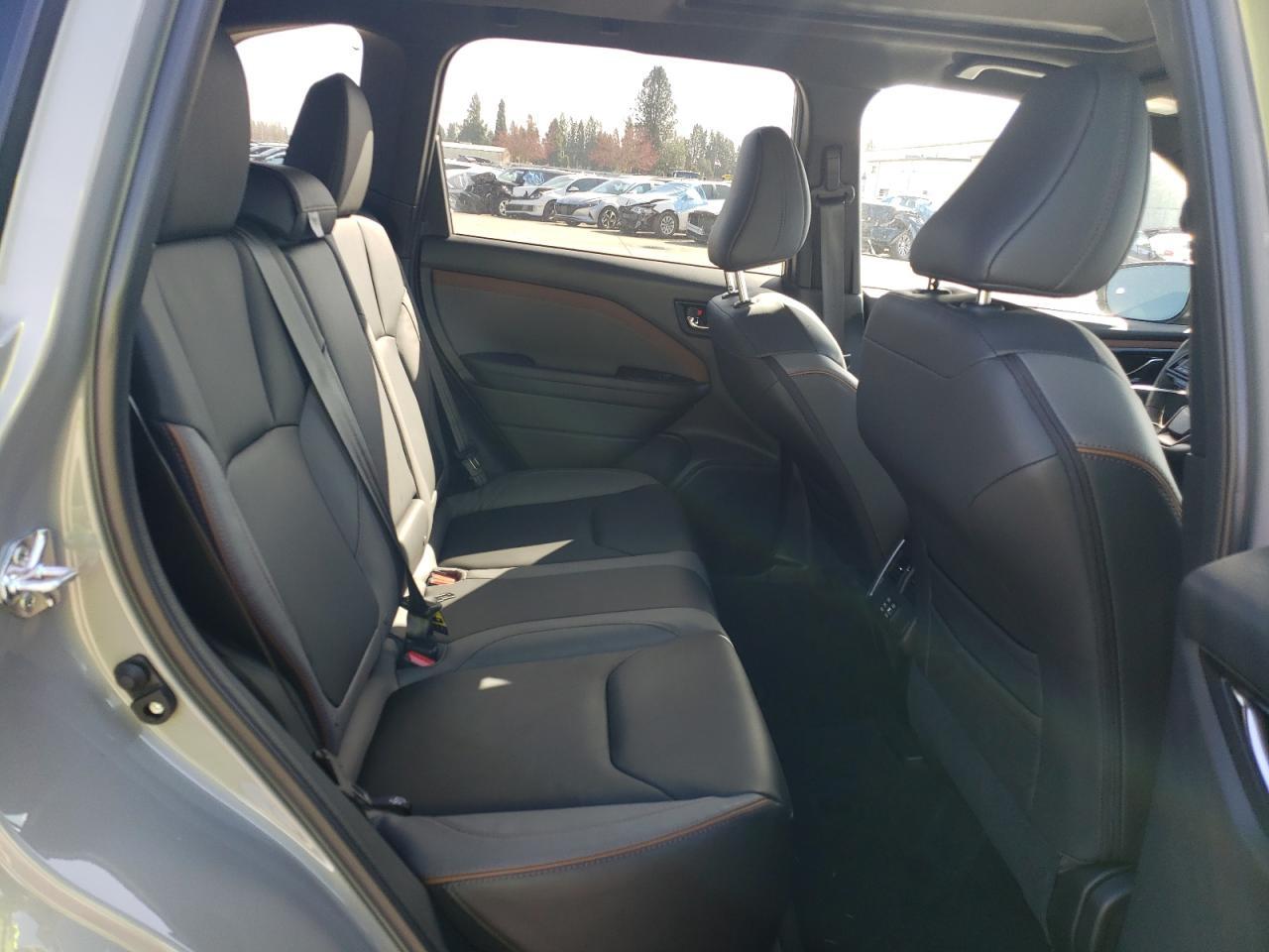 2025 SUBARU FORESTER