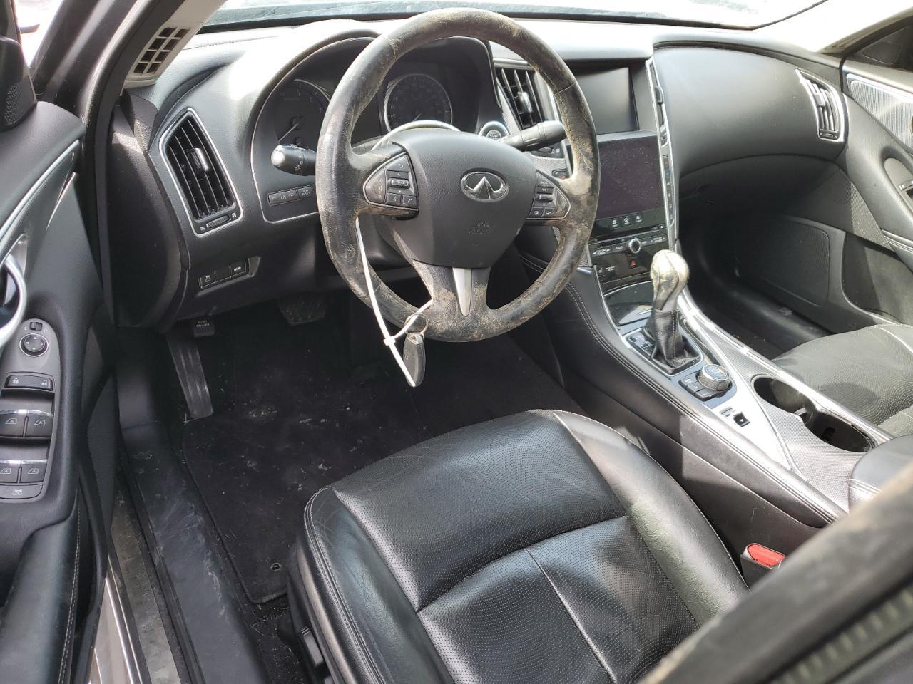 2015 INFINITI Q50