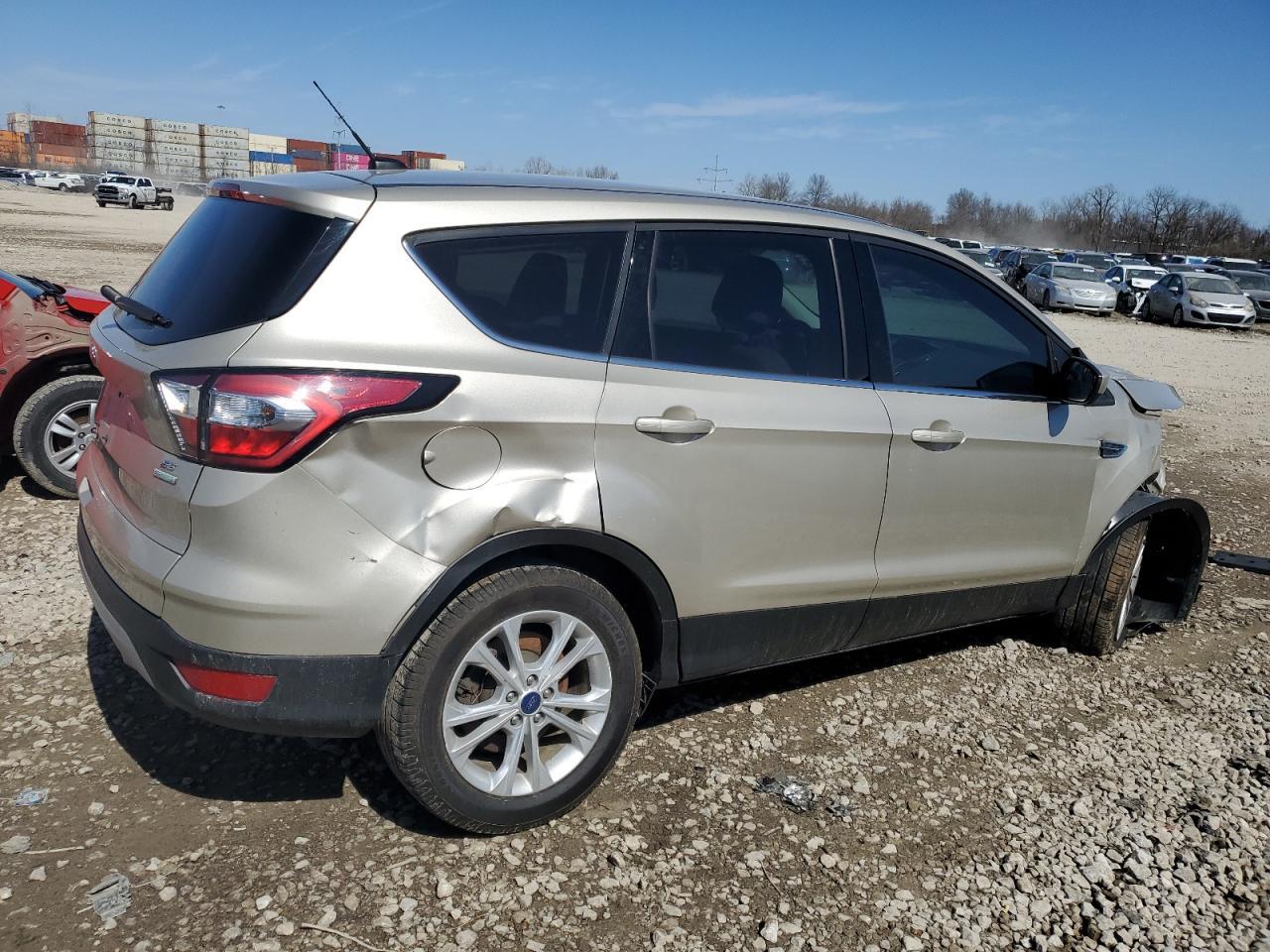 2017 FORD ESCAPE
