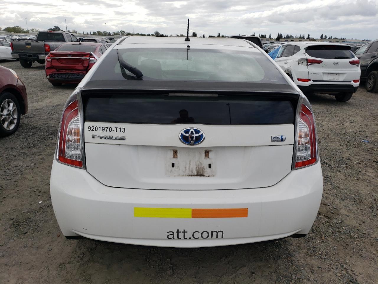 2013 TOYOTA PRIUS