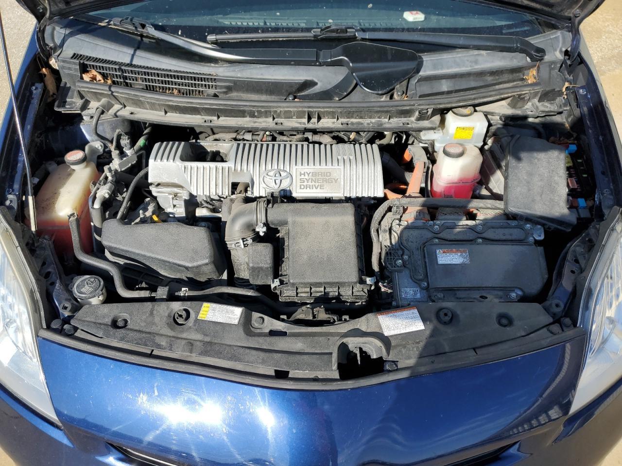 2015 TOYOTA PRIUS