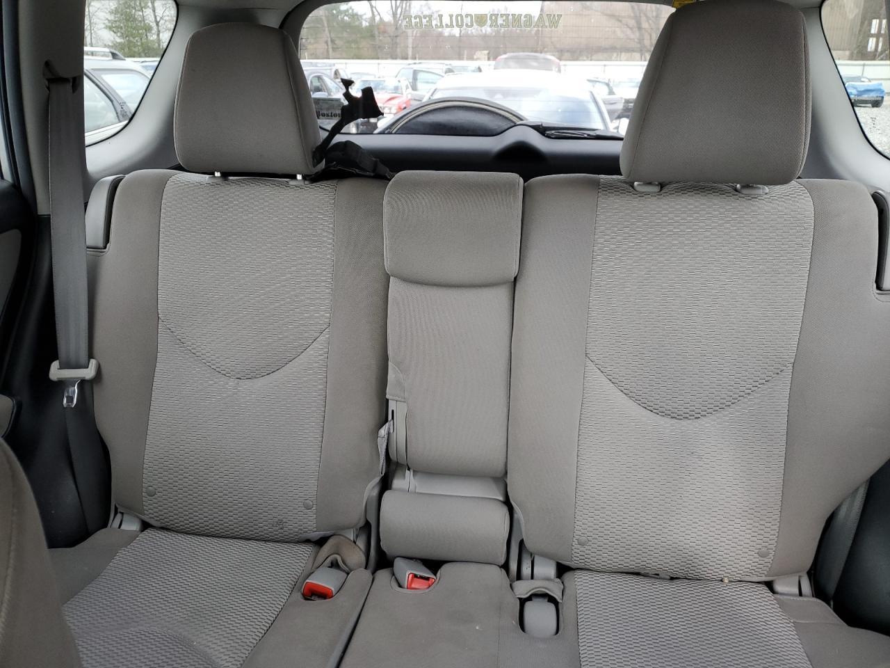 2011 TOYOTA RAV4