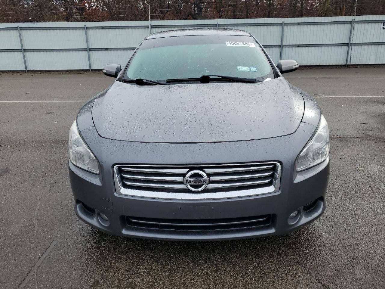 2014 NISSAN Maxima