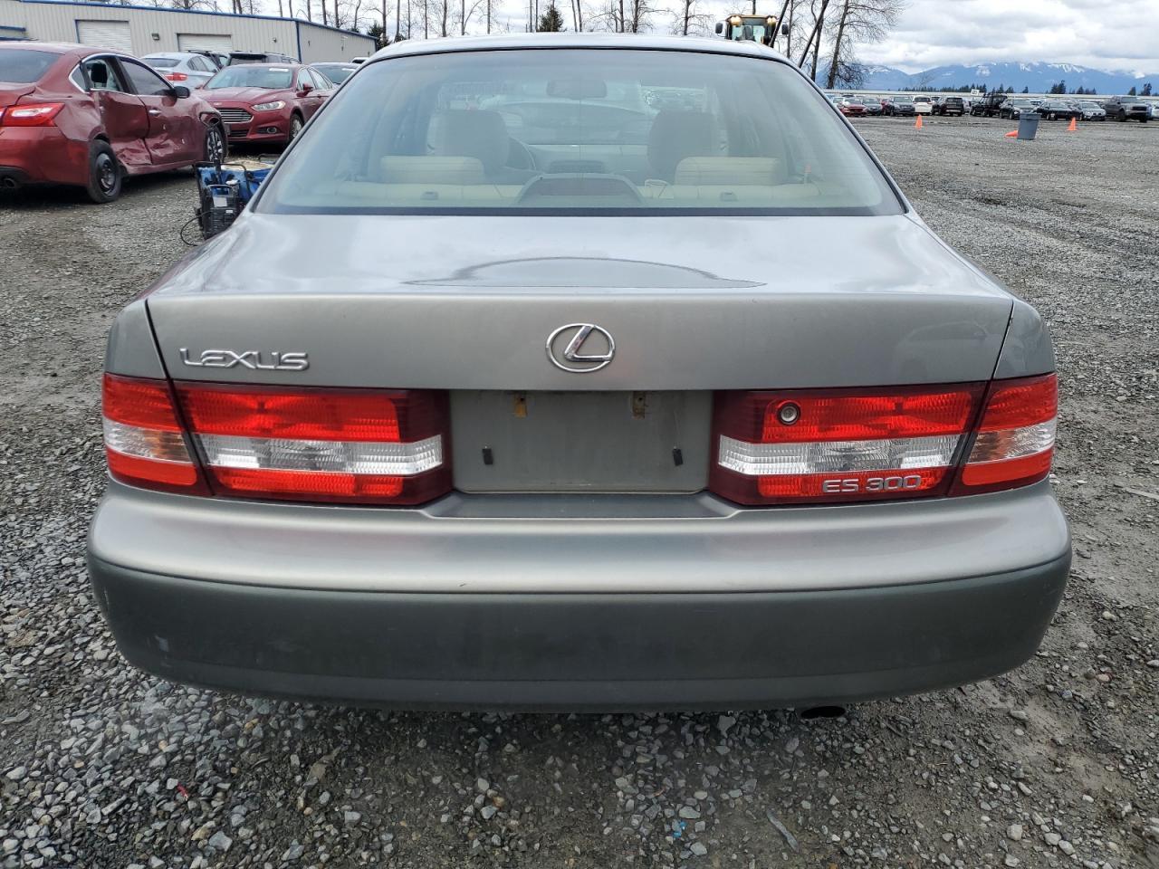 2000 LEXUS Es 300