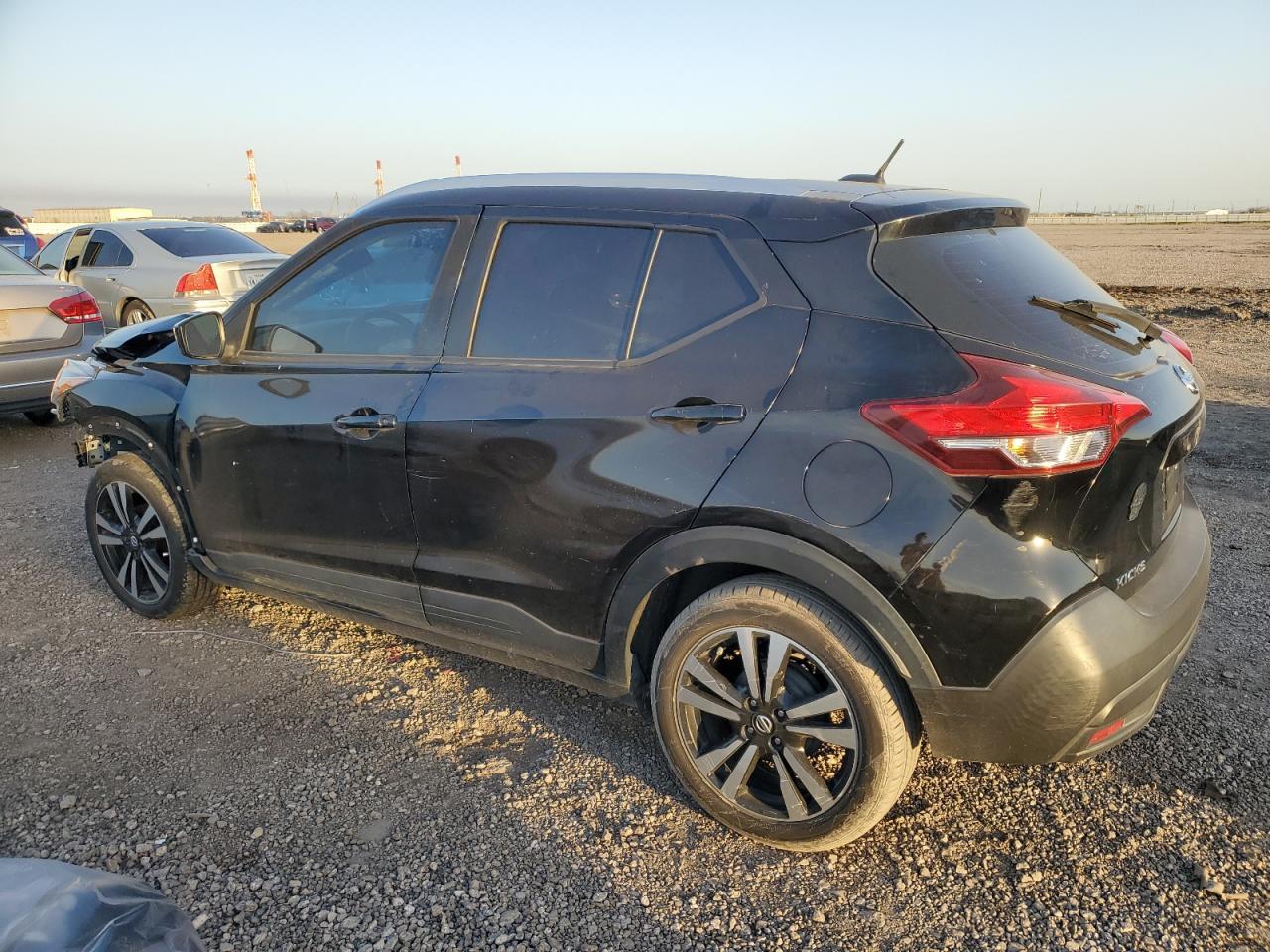2019 NISSAN KICKS