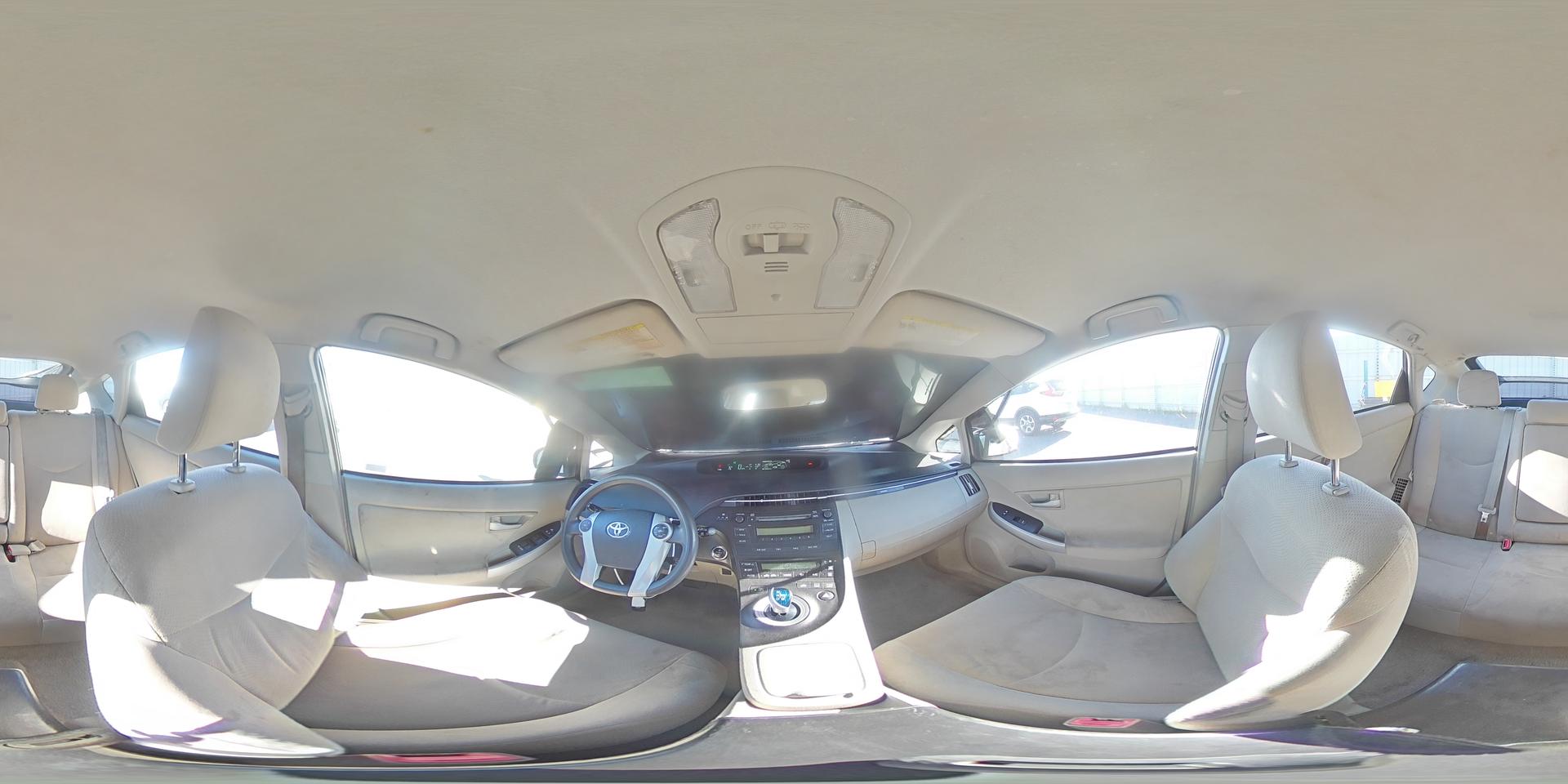 2011 TOYOTA PRIUS