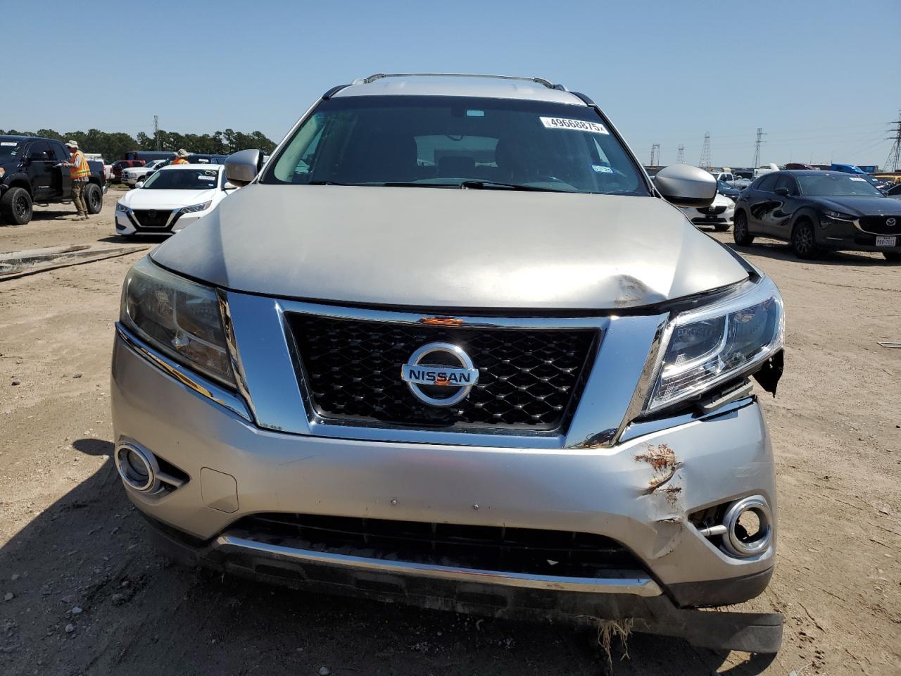 2016 NISSAN PATHFINDER