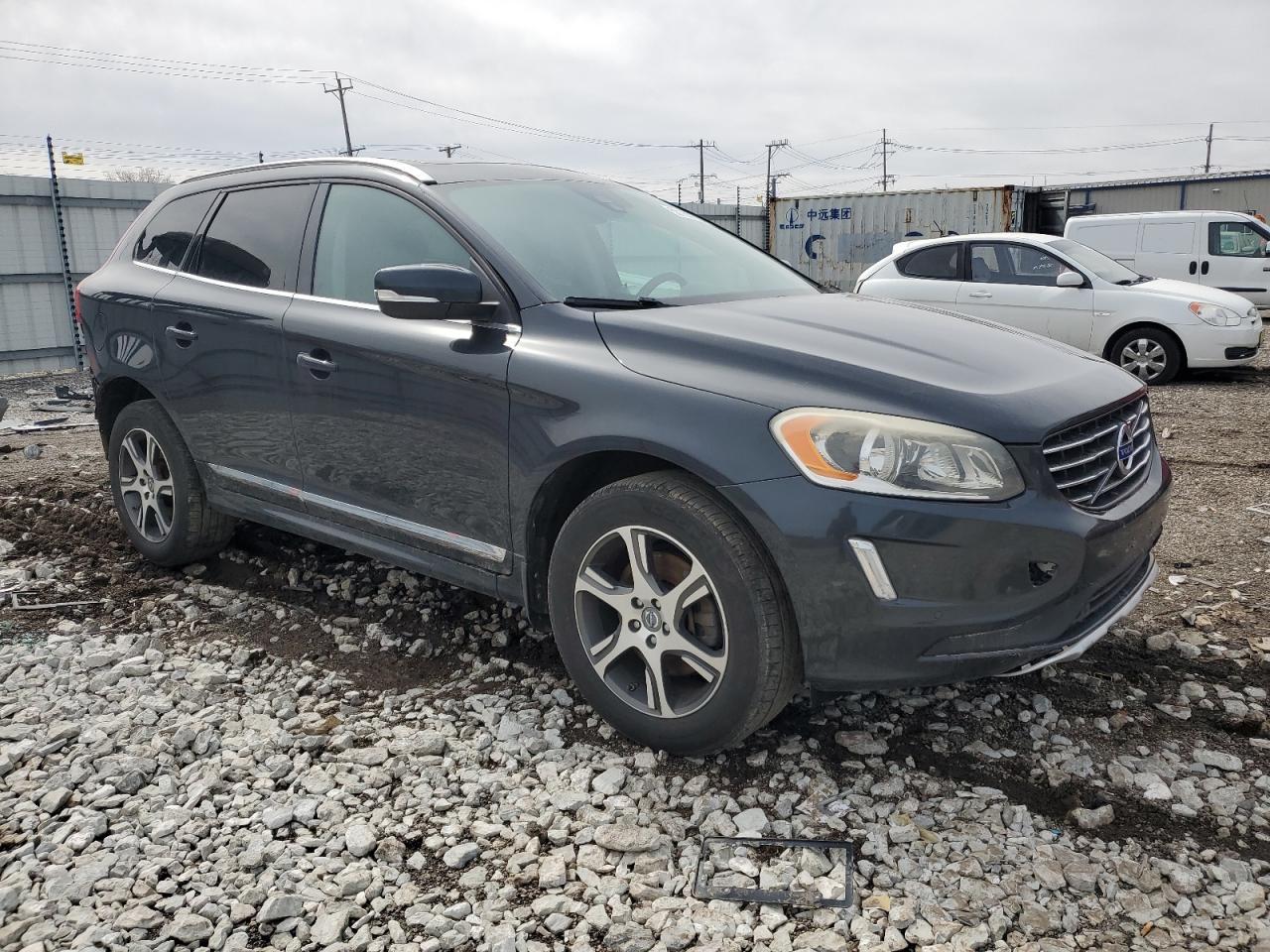 2015 VOLVO XC60