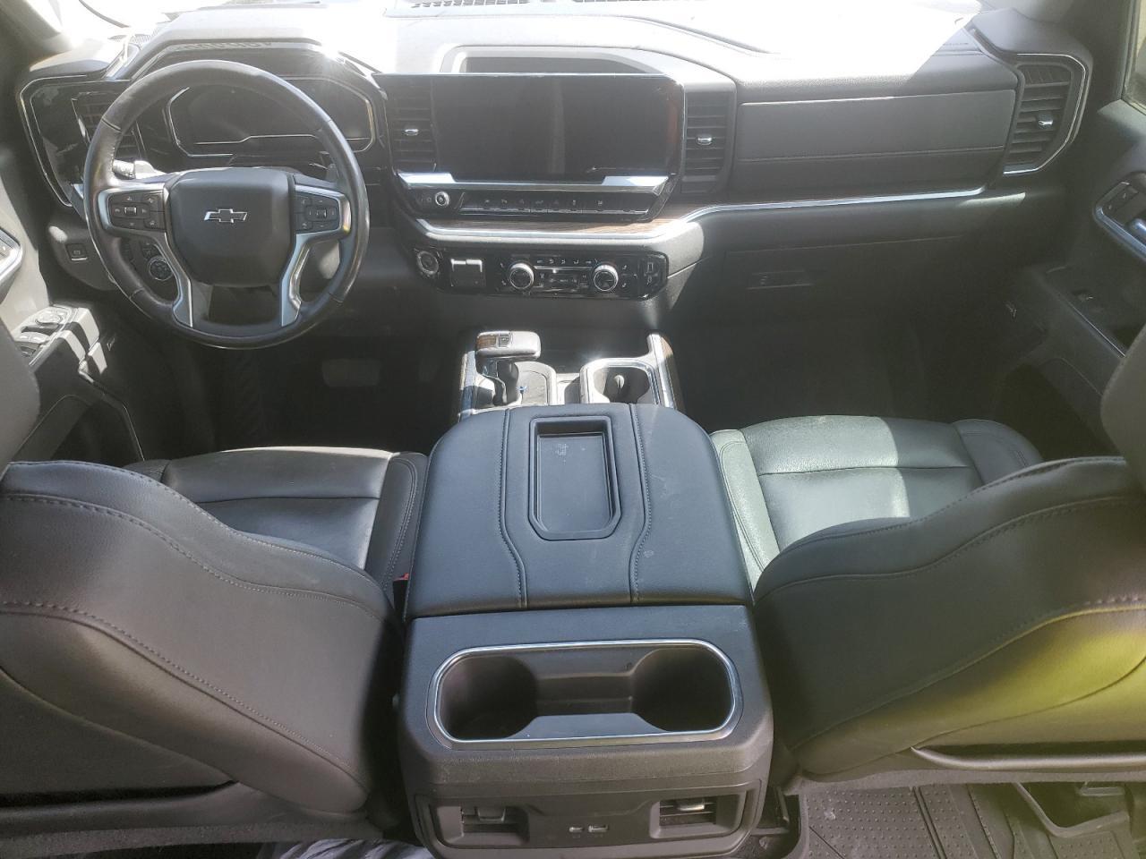 2022 CHEVROLET Silverado