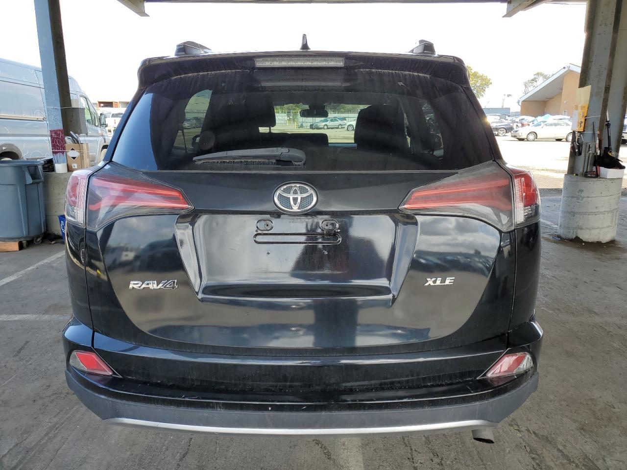 2017 TOYOTA RAV4