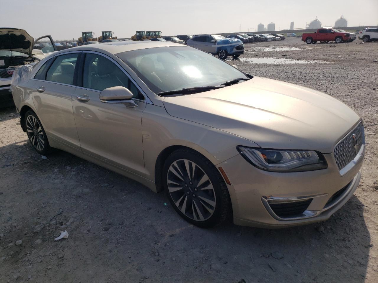 2017 LINCOLN MKZ