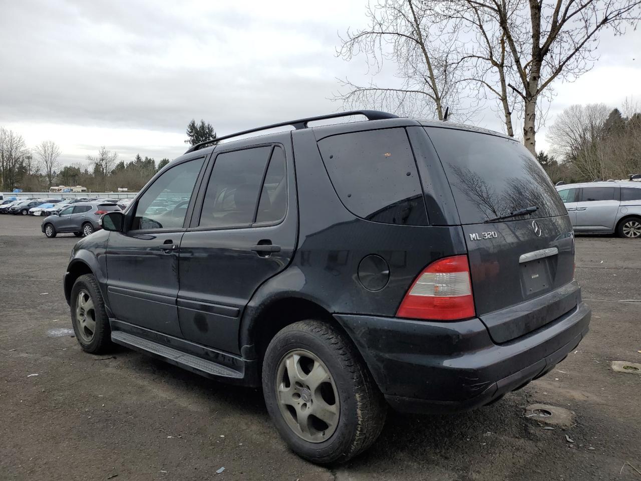 2003 MERCEDES-BENZ ML-Class