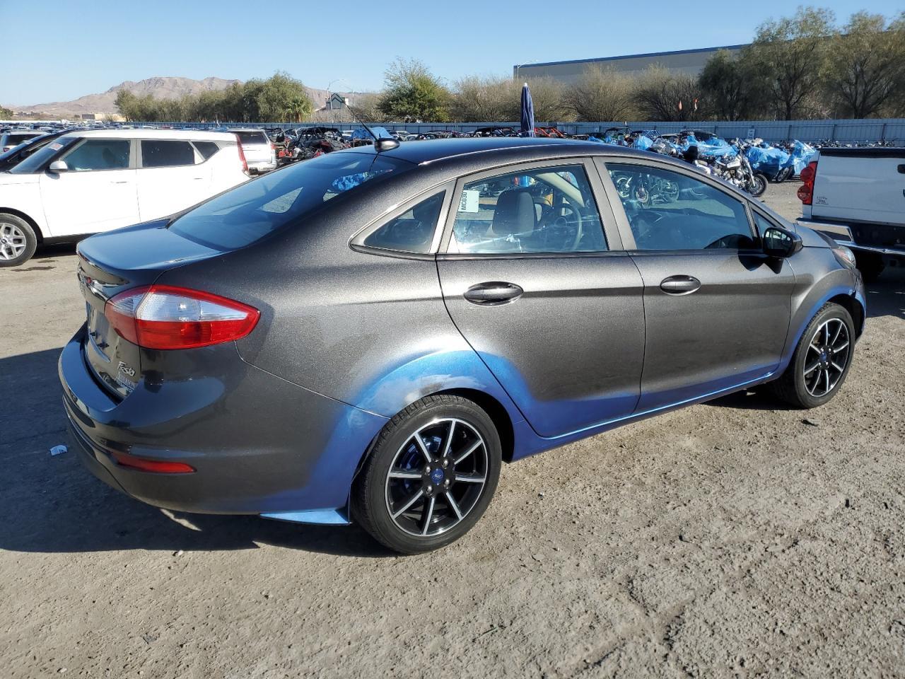 2017 FORD Fiesta