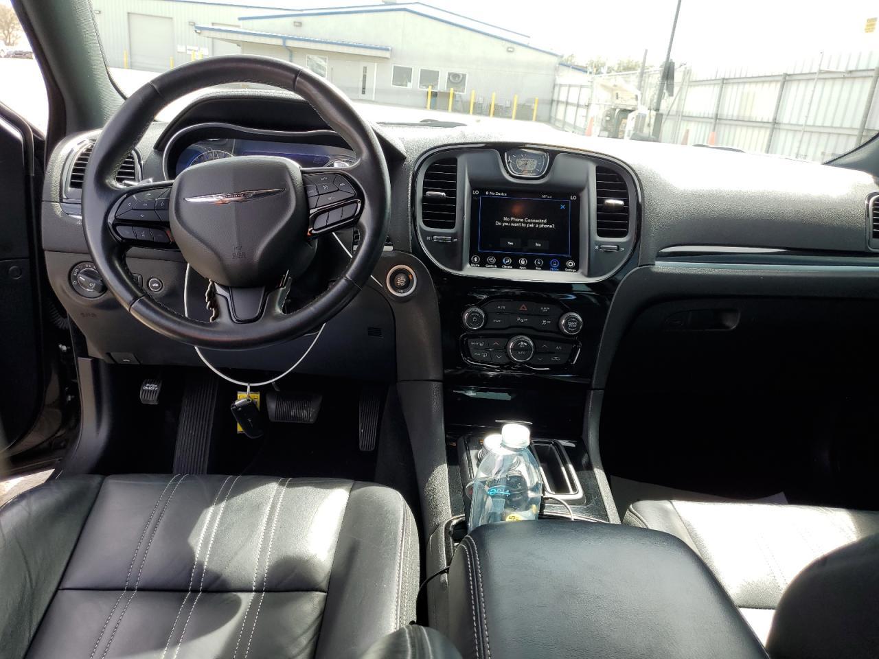 2022 CHRYSLER 300