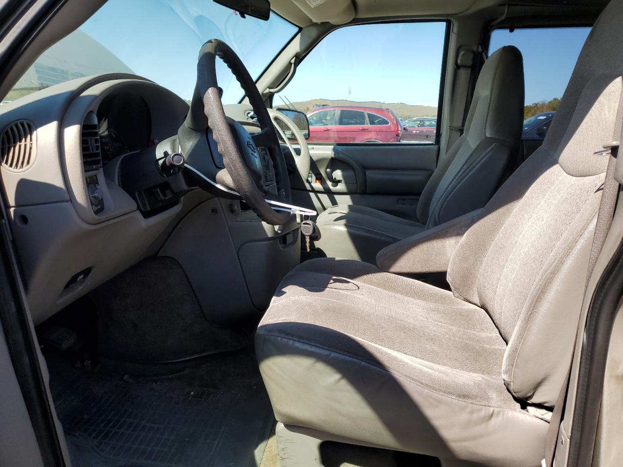 2004 CHEVROLET Astro