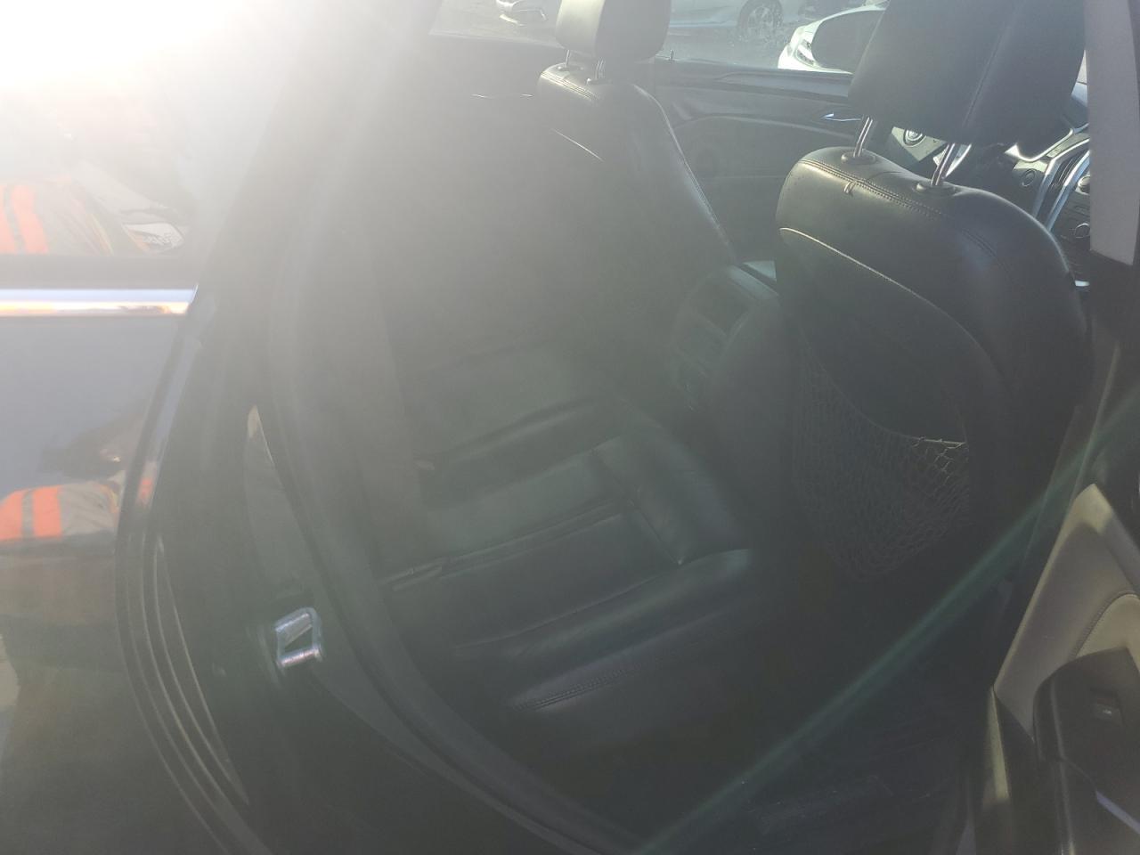 2011 CADILLAC SRX