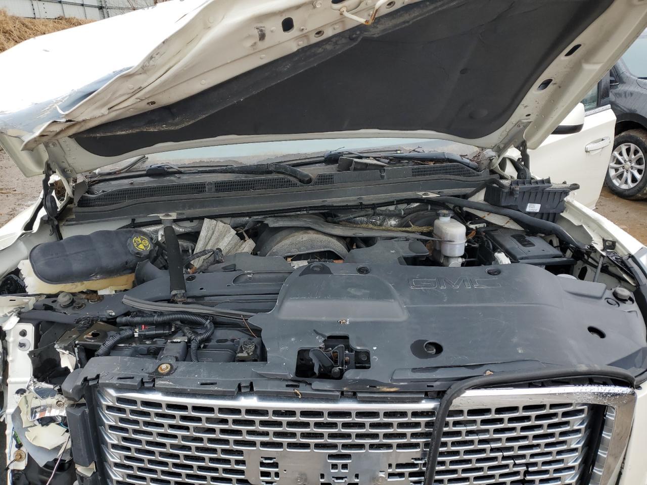 2015 GMC Yukon