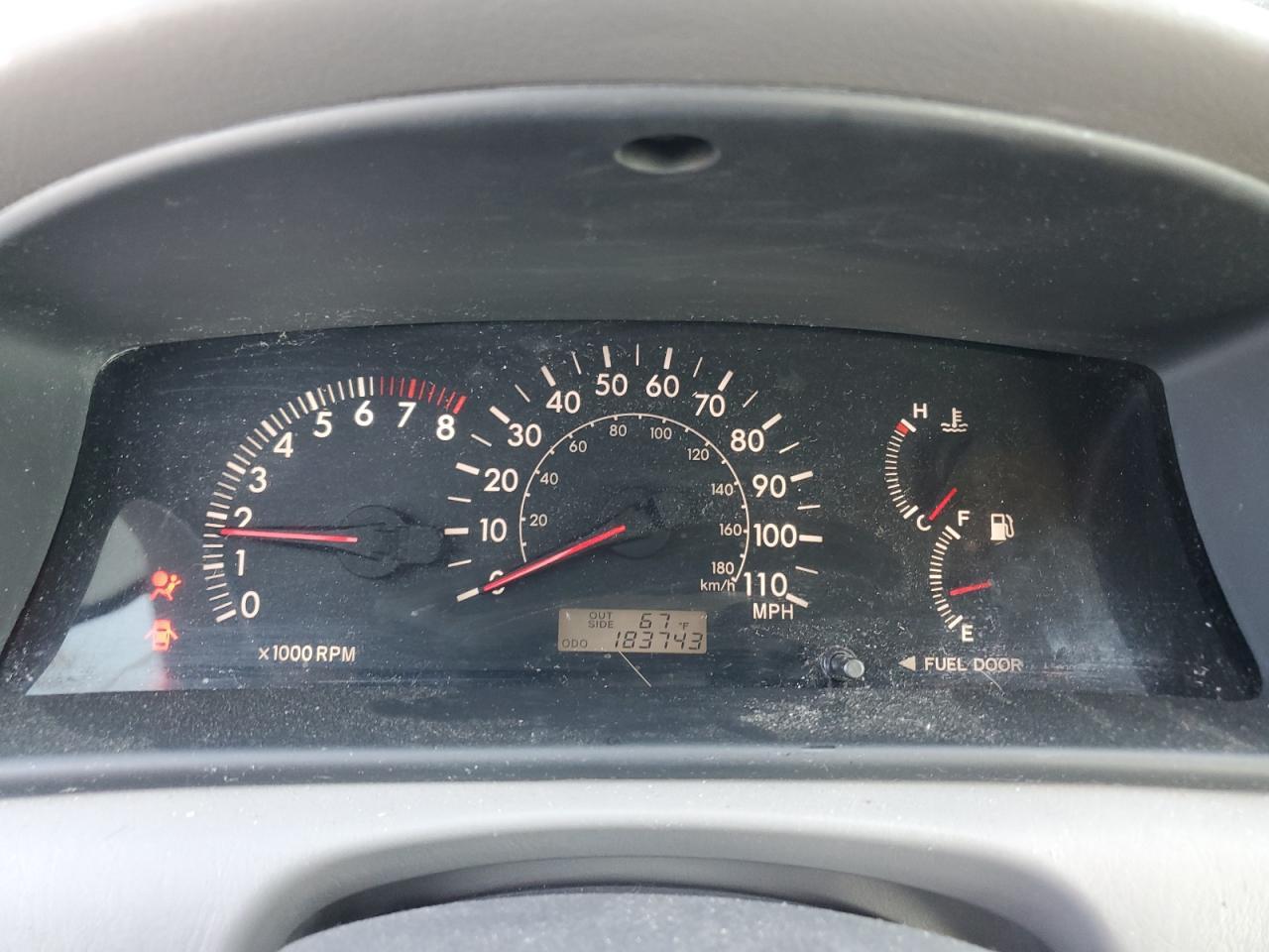 2005 TOYOTA COROLLA