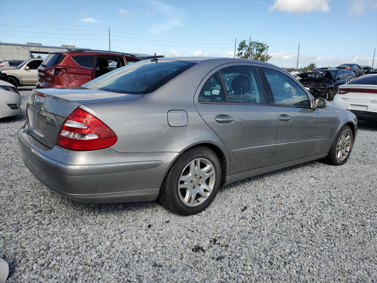 2004 MERCEDES-BENZ E-Class