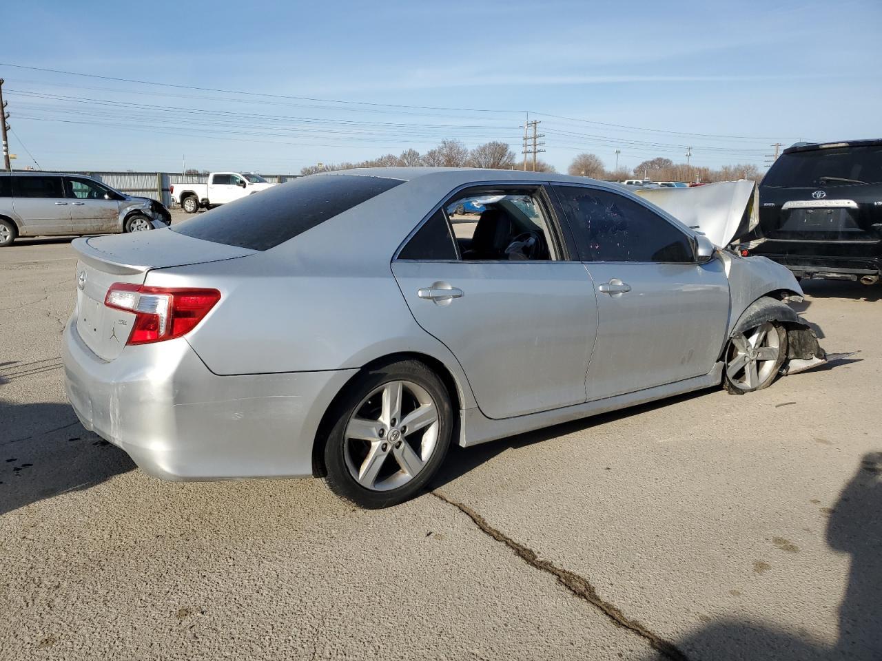 2013 TOYOTA CAMRY