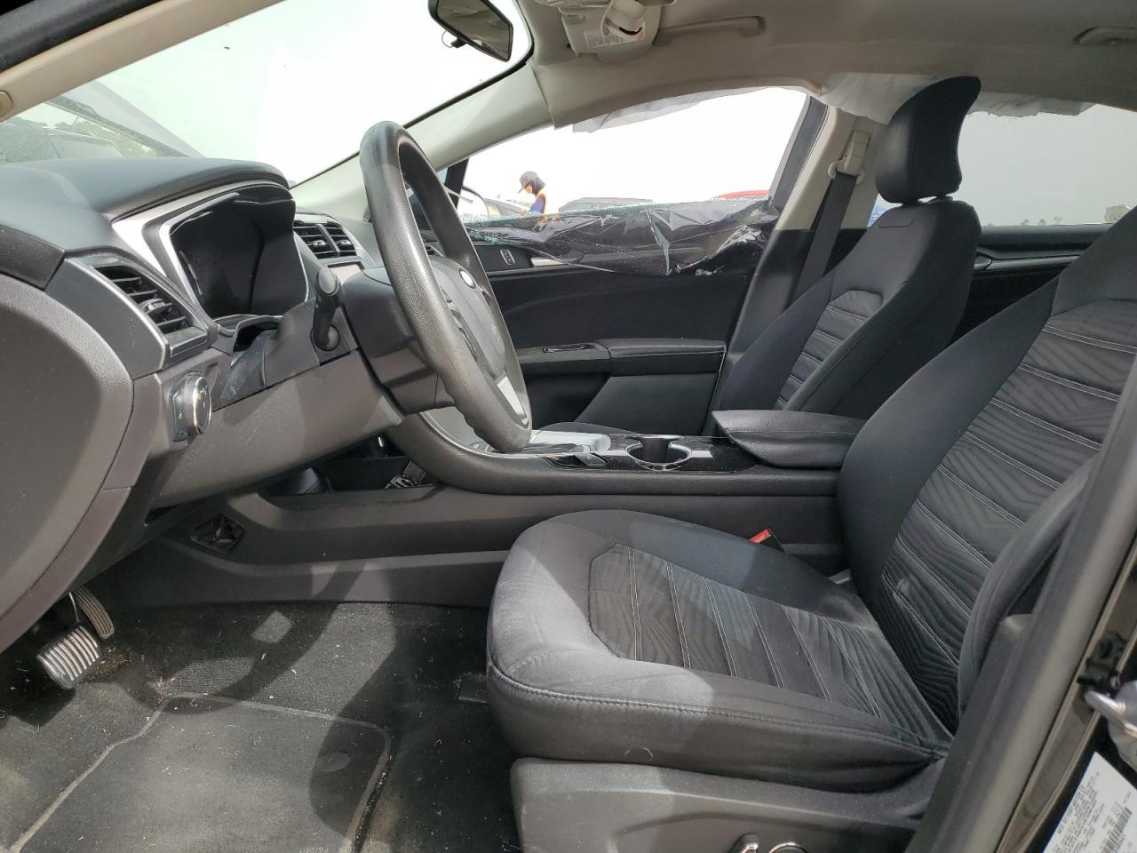 2016 FORD FUSION