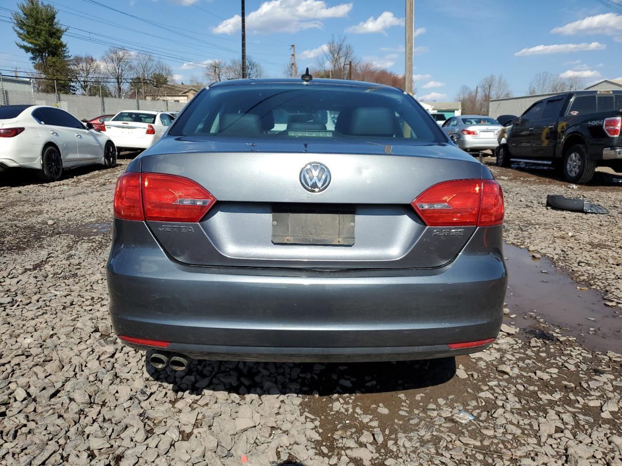 2012 VOLKSWAGEN JETTA